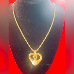 Vintage 36" EXPRESS Gold tone Necklace Faux Pearl Heart Pendant